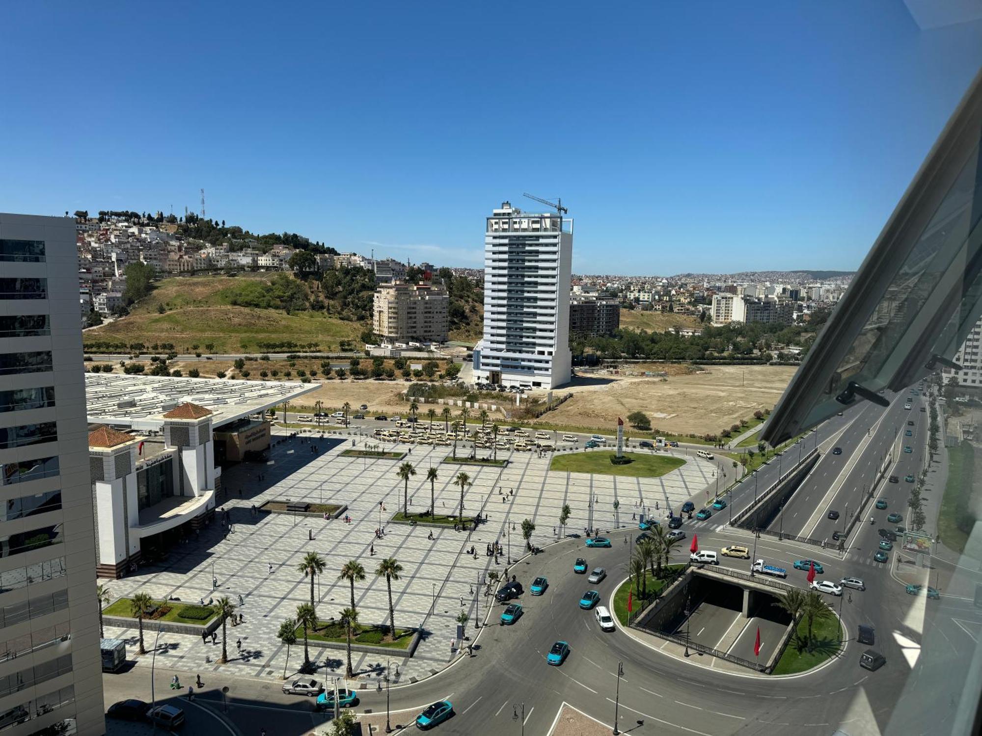 Luxury Apartment Near Tgv Station And The Beach Tánger Exterior foto